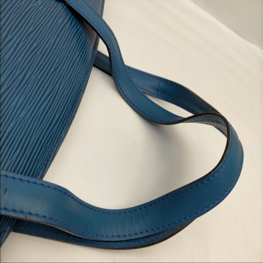 Louis Vuitton Blue Handbag - Picture 6 of 13